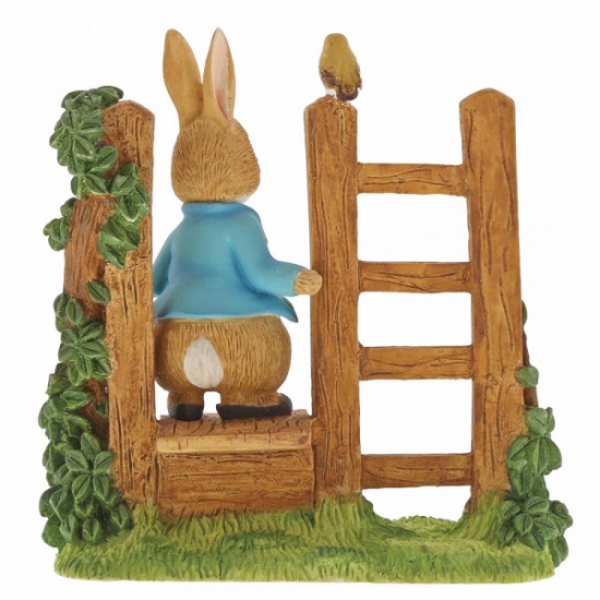 Beatrix Potter Peter Rabbit Wooden Stile with Robin Figurine  Ornament