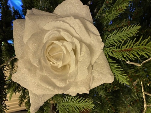 White Frosted Rose Stem 42cm Christmas Large Glitter Pick Foliage Floristry